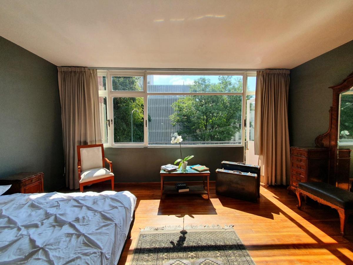 Lindas Suites Eugenio Sue メキシコシティ エクステリア 写真