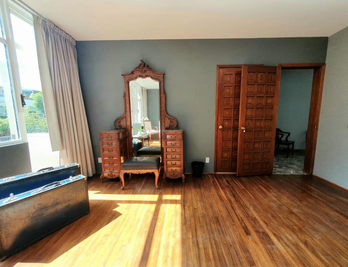 Lindas Suites Eugenio Sue メキシコシティ エクステリア 写真